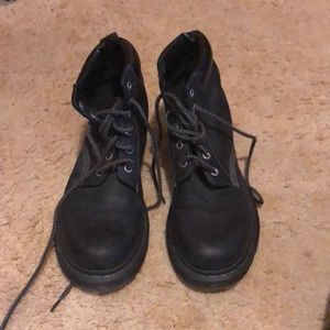 Black Dr. Martens 🌊 Combat Boots NWOT